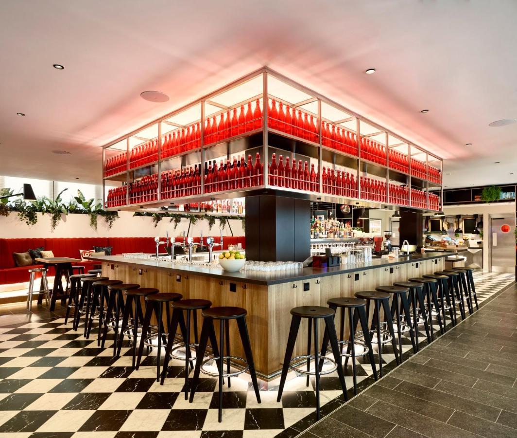 Citizenm London Victoria Station Hotel Exterior photo