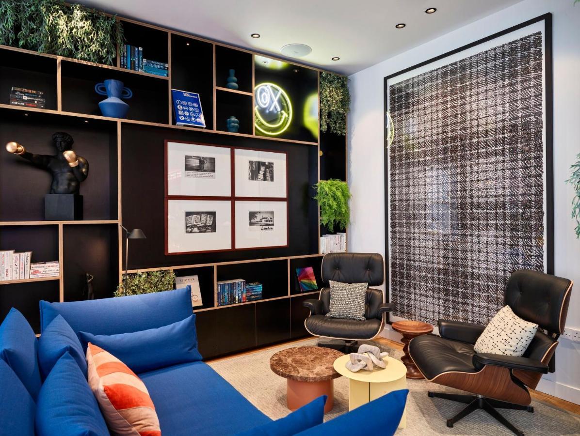 Citizenm London Victoria Station Hotel Exterior photo